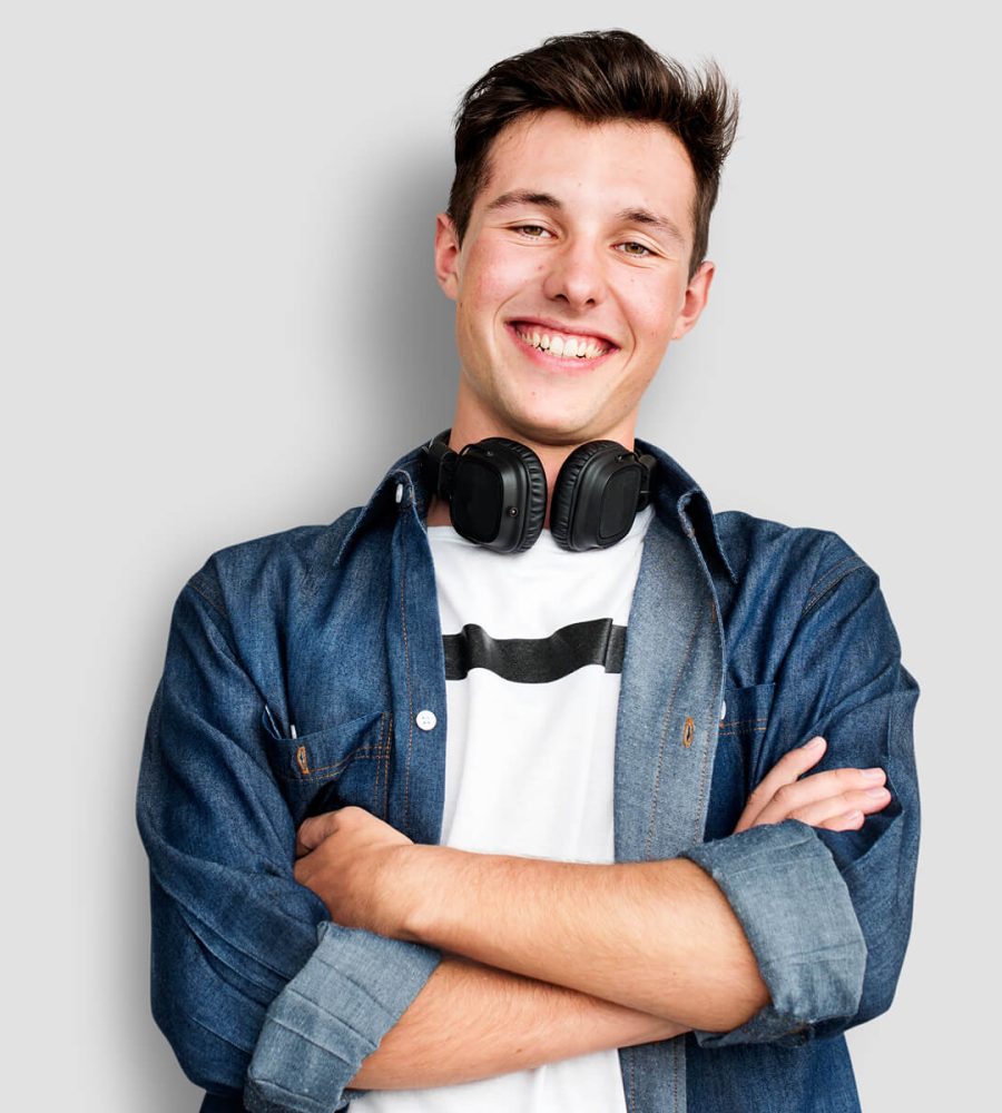 person-listening-music-headphones-concept-R6GENMH.jpg